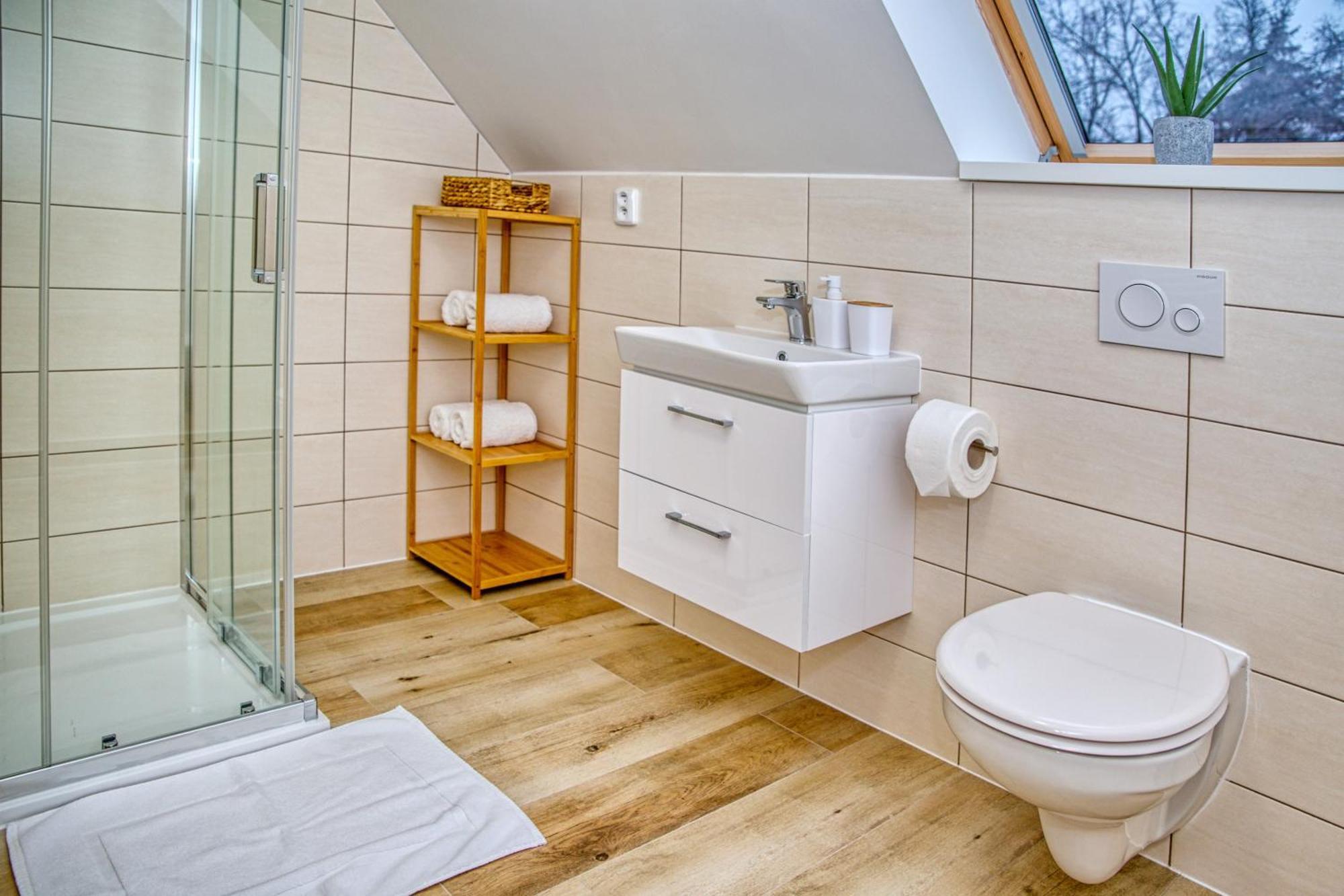 Hotel A Restaurace Ruze Podborany Экстерьер фото